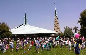 21st Century
First Christian Church
with the impossible
to climb roof