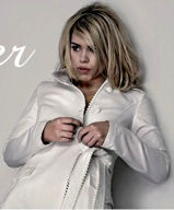 Billie Piper
click to enlarge