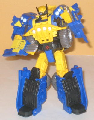 Marvel Transformer Wolverine Toy Review