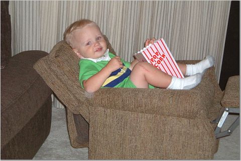 colin_in_his_chair_with_popcorn.jpg