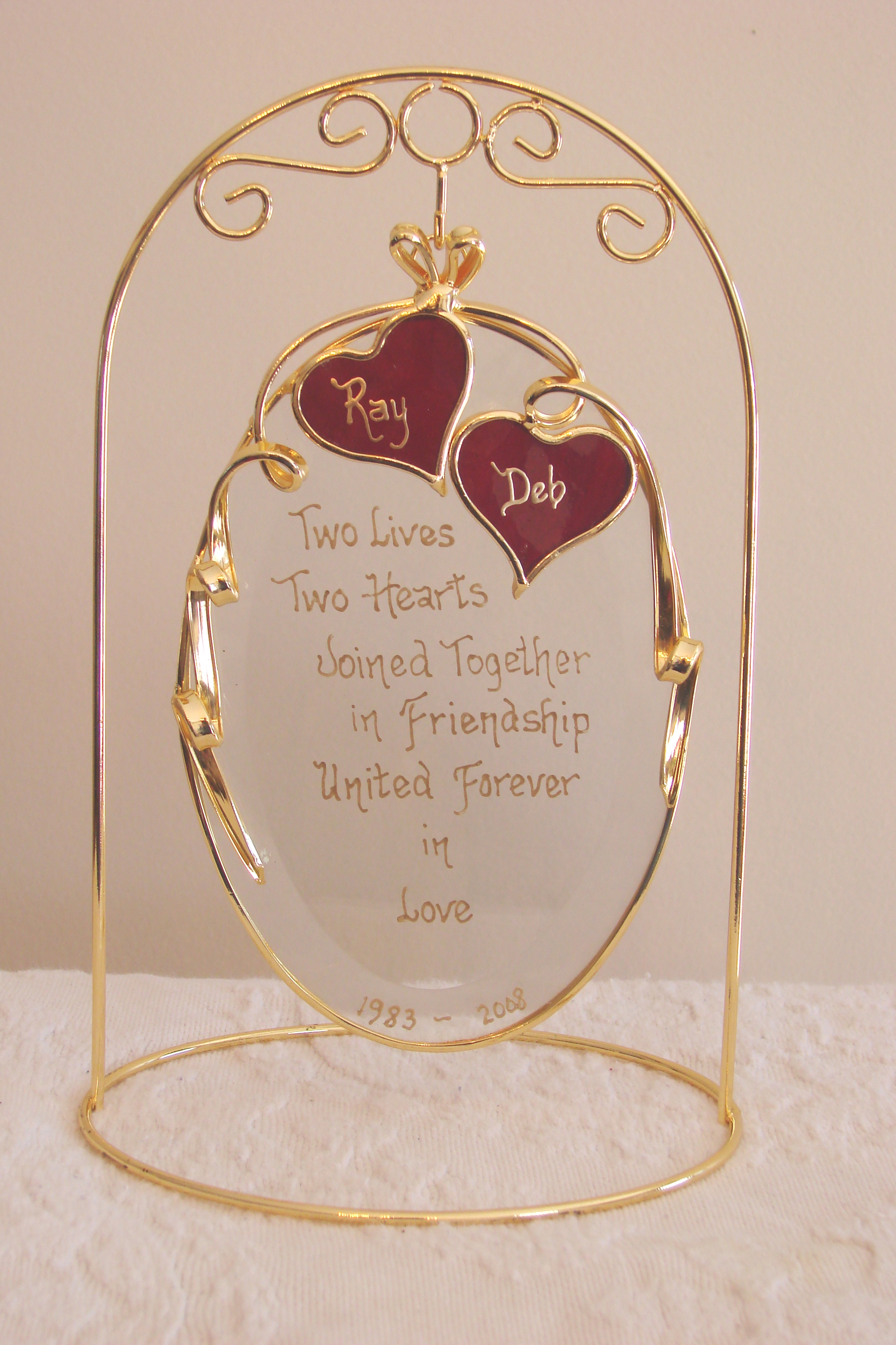 Sweet Heart Beveled Oval on 8 inch Arched Ornament Stand