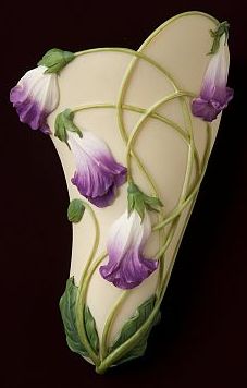 Gloxinia Wall Vase/Wall Pocket