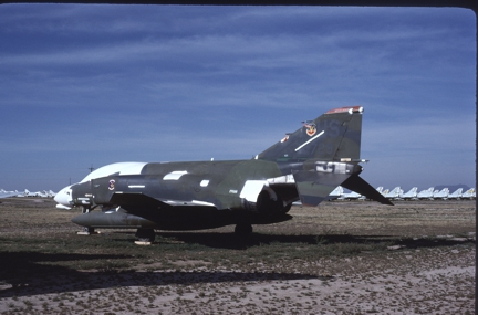 https://www.angelfire.com/dc/jinxx1/Phantoms/F-4D_65-0729__31st_TFW___AMARC__Sep_89___1a.jpg