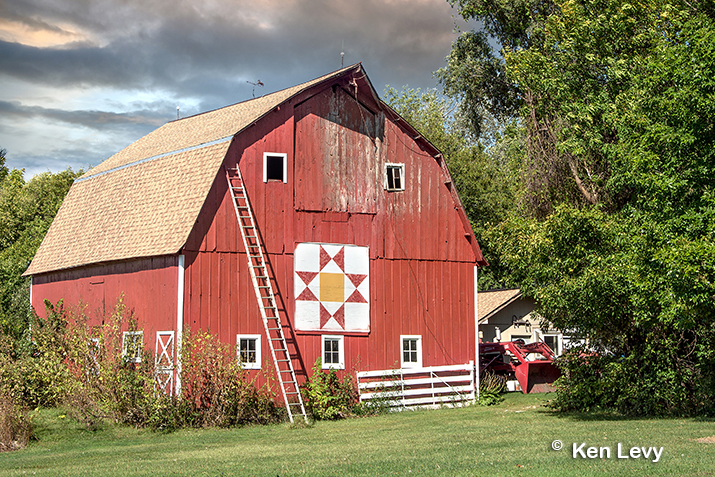 Old barn photography by Ken Levy