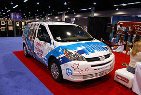 Jonas Brothers-Radio Disney/Disney Channel Van Exhibit