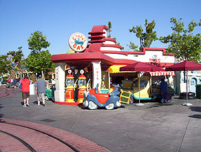 Goofy's Gas Station