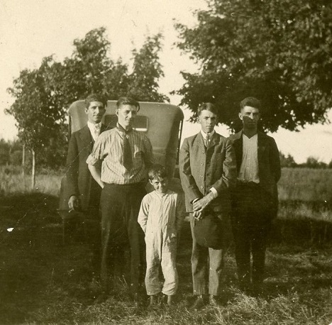 Annis Family Images 1921-1930