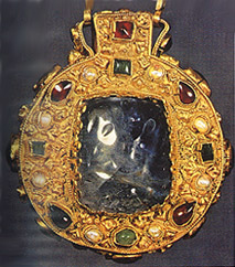 Charlemagne's Amulet