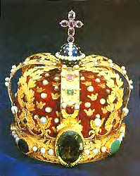 Royal Tiaras & Crowns