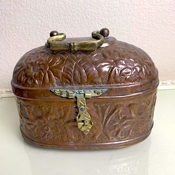 Decorative Camel Back Anglo-Indian Copper Box