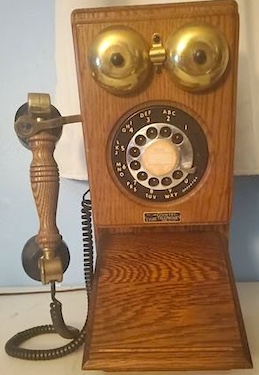Vintage Farm Rustic Wall Phone