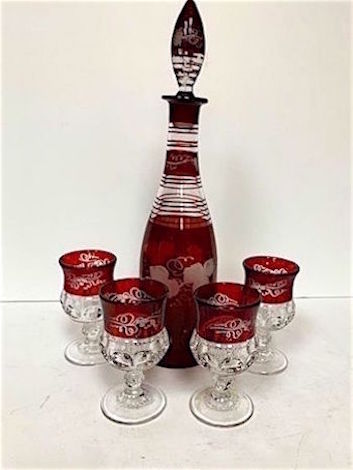 Cranberry Wine Glasses Set