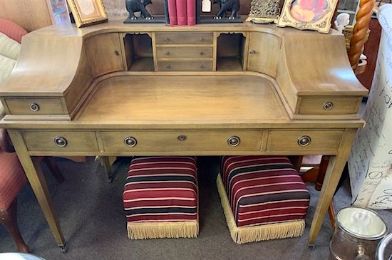 Mid Century Mobler Style Writing Desk