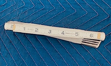 Vintage Foldable Carpenter Ruler