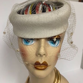 Vintage Cream Pillbox Hat with Netting