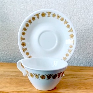 Vintage 70's Corelle Cups N Saucers