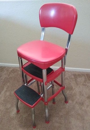 Costco Vintage Kitchen Stepping Stool in Red