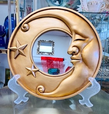 Gold Moon Face Mirror in Ceramic