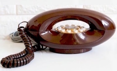 Chocolate Brown Geanie Gold Push Dial Phone
