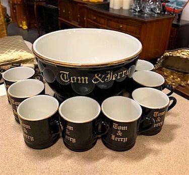 Vintage Hall Tom & Jerry Punch Bowl 9 Cups Black 24k Gold Trimmed