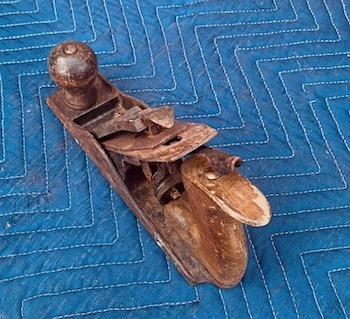 Antique 1900s Rusty Metal & Wood Planer Hand Tool