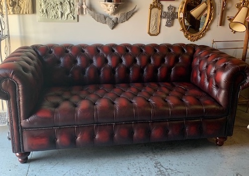 Vintage Classic Chesterfield Blood Ox Sofa