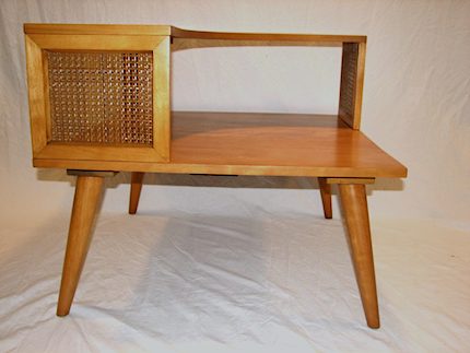 Mid-century Modern Conant Ball Corner Table 1960s