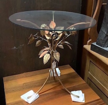 Hollywood Regency Flower Gilt Metal Side Table