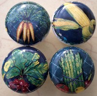 Cabinet knobs w/4 vegetable