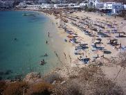 The beach of Platis Gialos.