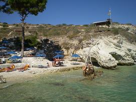 Samos, Ireon, Papa Beach