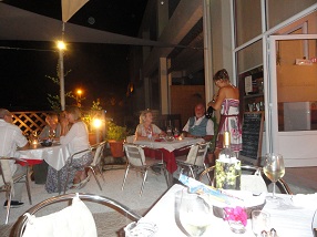 Restaurant Una Faccia una Razza - Plaka, Almyrida, Almirida Beach, Kreta, Crete