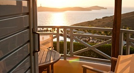 Sunrise Beach Suites, Azolimnos Beach, Syros